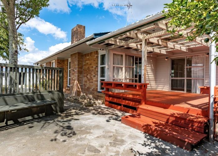  at 3 Casper Street, Fairfield, Hamilton