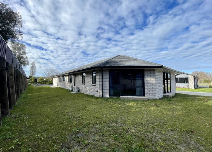  at 35 Shaw Road, Coastlands, Whakatane