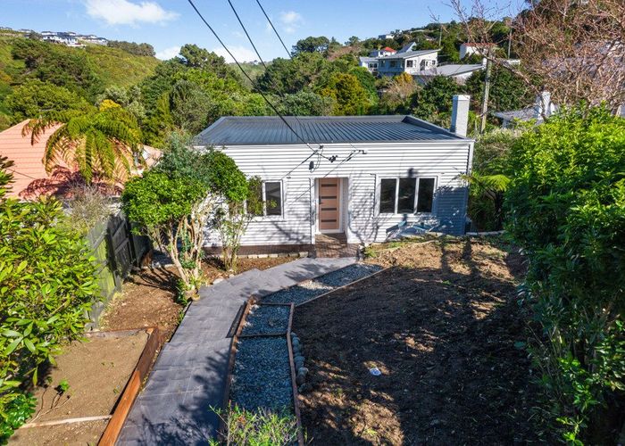  at 28 Dominion Park Street, Johnsonville, Wellington