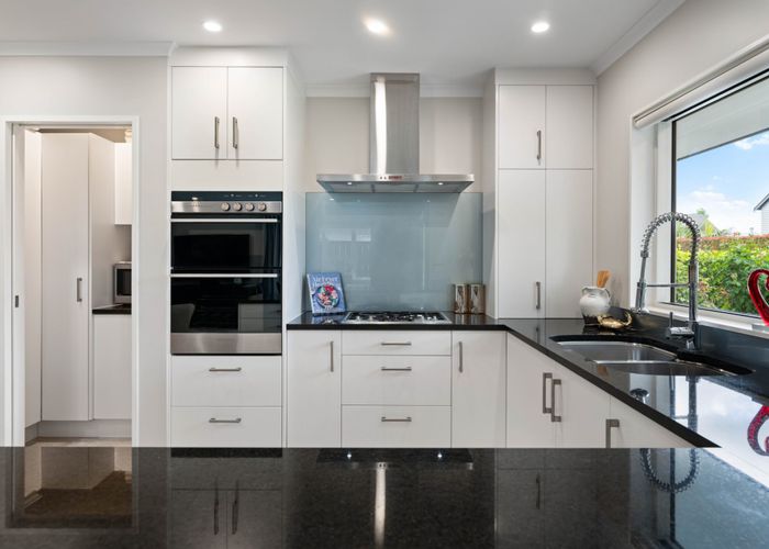  at 33 Hinau Road, Karaka, Franklin, Auckland