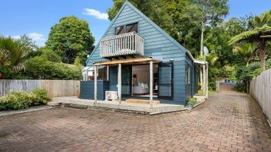 at 174 Woodlands Park Road, Titirangi, Auckland