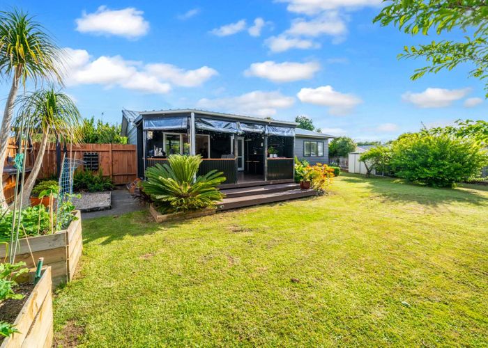  at 11A Kowhai Avenue, Mangere Bridge, Manukau City, Auckland