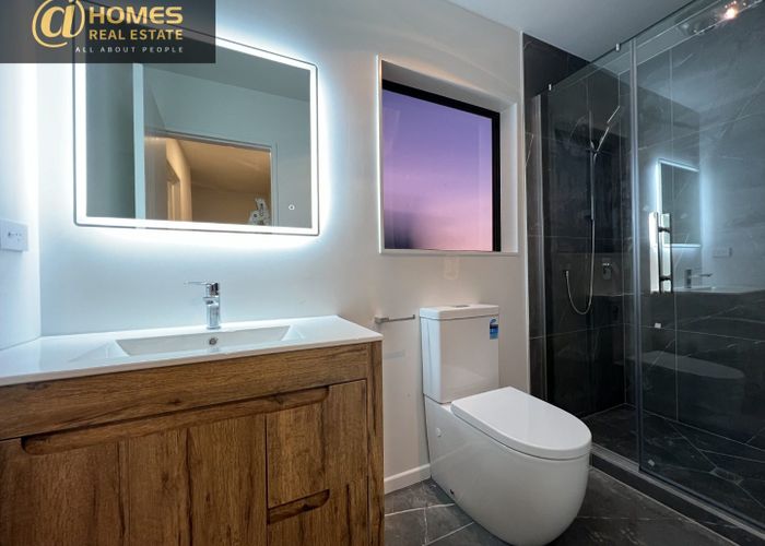  at 3B Penfold Place, Henderson, Waitakere City, Auckland