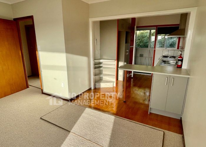  at 2/19A Seaview Terrace, Mount Albert, Auckland City, Auckland