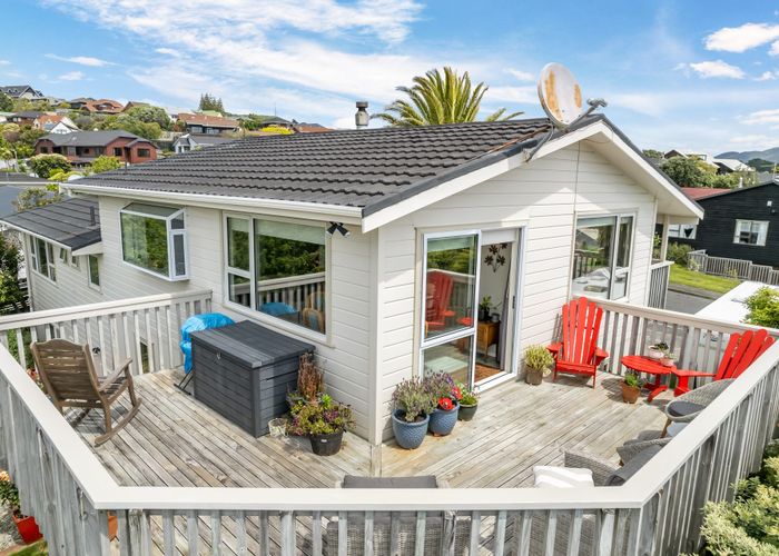  at 6 Langwell Place, Papakowhai, Porirua