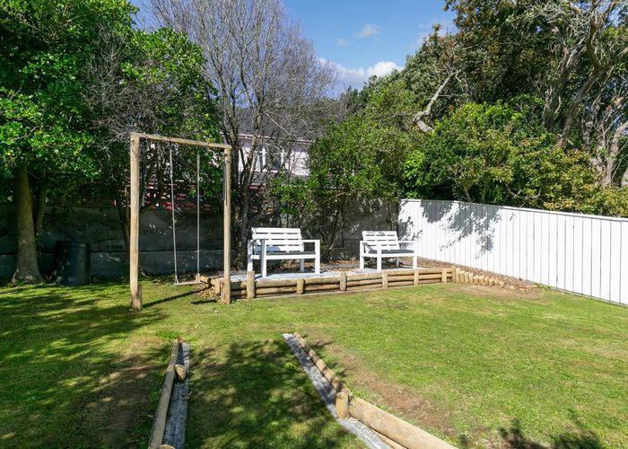  at 106 Helston Road, Paparangi, Wellington