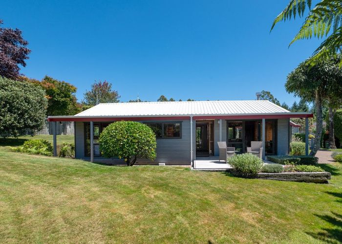  at 16 Day Place, Springfield, Rotorua, Bay Of Plenty