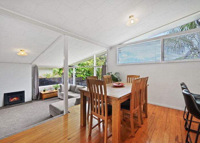  at 4 Kahurangi Place, Hillpark, Auckland