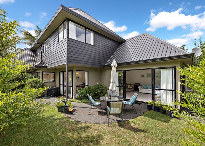  at 2/49 Hanene Street, St Heliers, Auckland