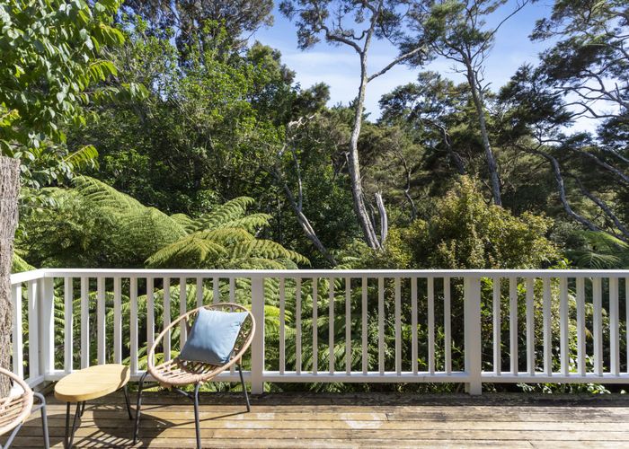  at 5/12 Herons Way, Northcote, Auckland