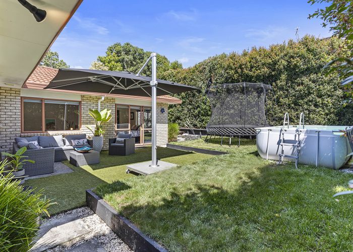  at 33 Munroe Road, Ranui, Auckland