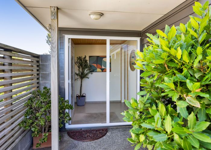  at 11 Margaret Place, Merrilands, New Plymouth, Taranaki