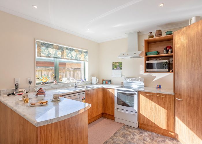  at 64/42 Main Road, Tawa, Wellington