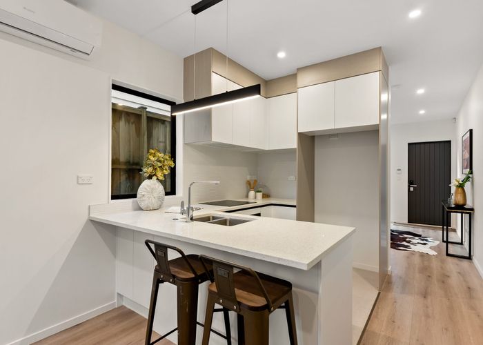  at 12C Holland Avenue, Point England, Auckland City, Auckland