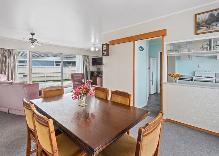  at 27 Carlton Crescent, Kamo, Whangarei, Northland