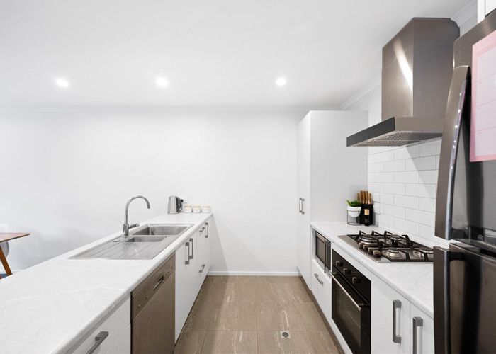  at 2/1 North Ridge Drive, Rototuna, Hamilton, Waikato