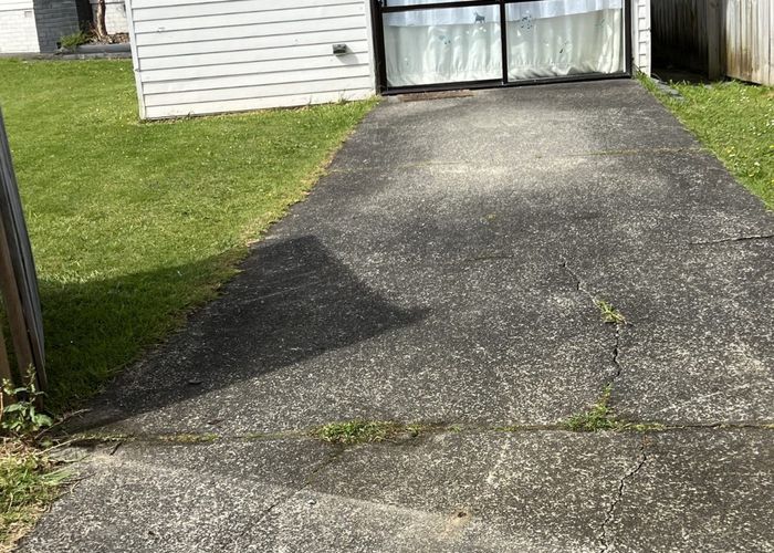  at 14 Blenheim Street, Glenfield, North Shore City, Auckland