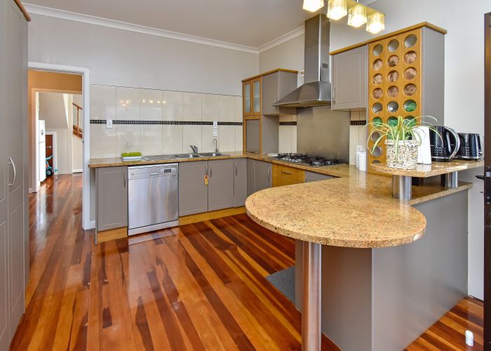  at 98 Fitzroy Street, Papatoetoe, Auckland