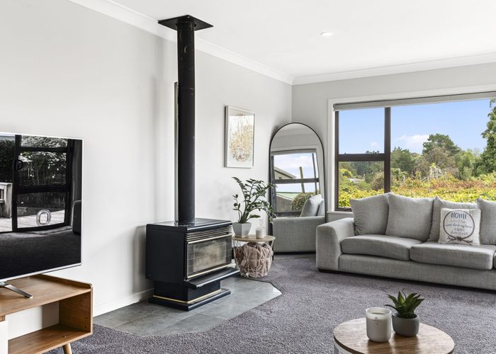  at 30 Saxton Road, Upper Vogeltown, New Plymouth