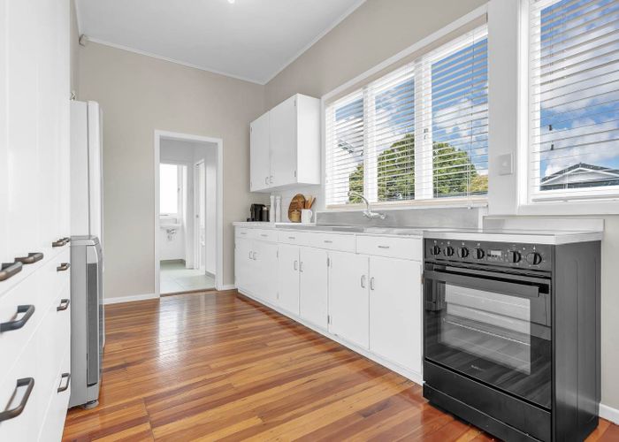  at 63 Commissariat Road, Mount Wellington, Auckland