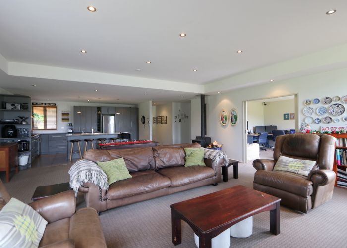  at 377 Mcivor Road, Myross Bush