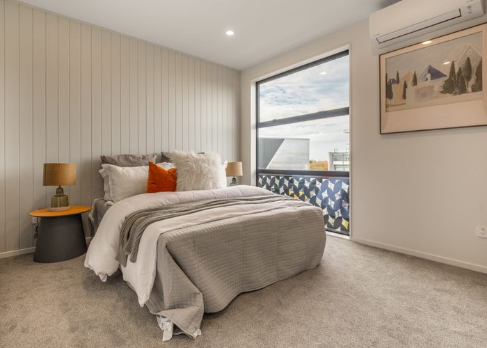  at 6&7/1 Waiohua Road, Greenlane, Auckland City, Auckland