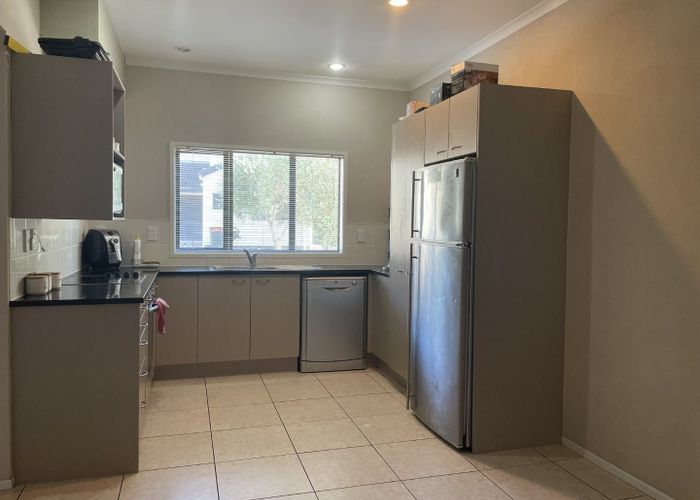  at 13 Skip Lane, East Tamaki, Manukau City, Auckland