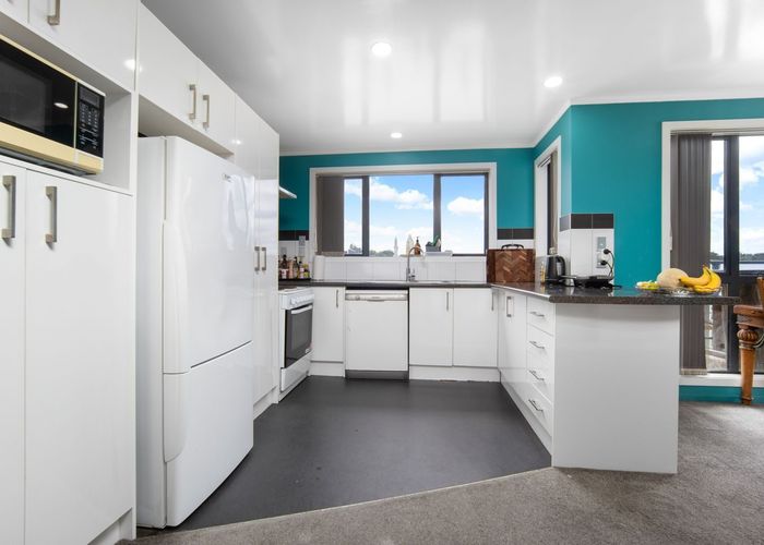  at 4/9 Freeman Way, Manukau, Manukau City, Auckland