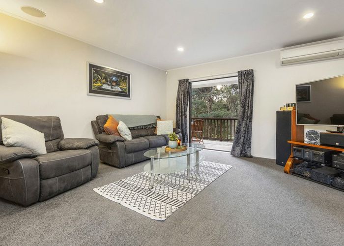  at 19 Napuka Road, Henderson Valley, Waitakere City, Auckland