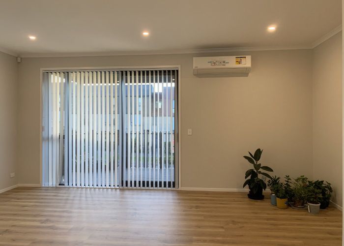  at 5/4 Matimati Place, Hobsonville, Waitakere City, Auckland