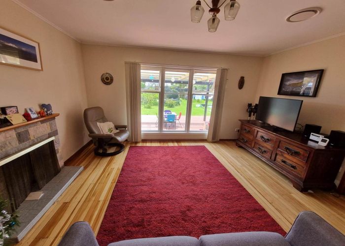  at 111 Flanshaw Road, Te Atatu South, Waitakere City, Auckland