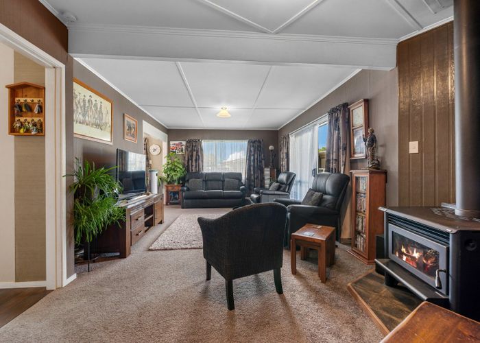  at 15 Fenruss Street, Fairy Springs, Rotorua, Bay Of Plenty