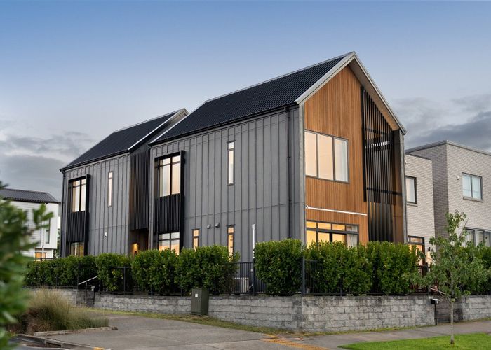  at 2 Skua Road, Hobsonville, Waitakere City, Auckland