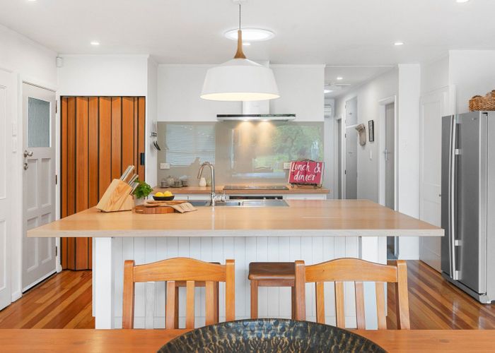  at 124 West Street, Greytown