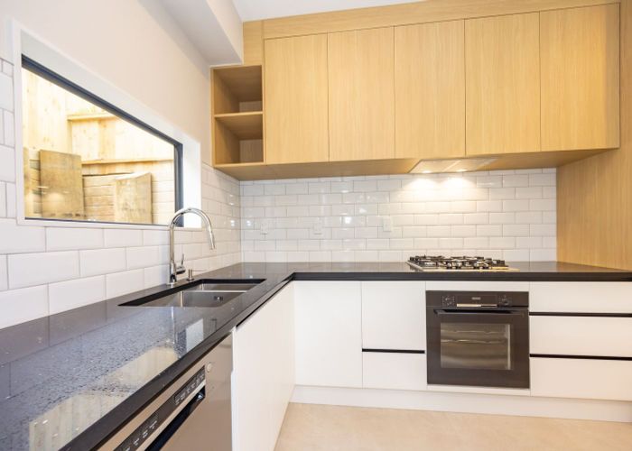  at 34 Hellyers Street, Birkenhead, North Shore City, Auckland