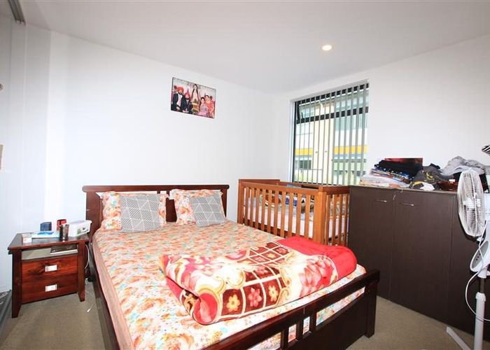  at 11/182 Flat Bush School Road, Flat Bush, Manukau City, Auckland