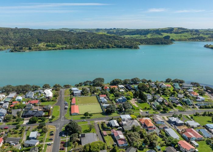  at 17 James Street, Raglan, Waikato, Waikato