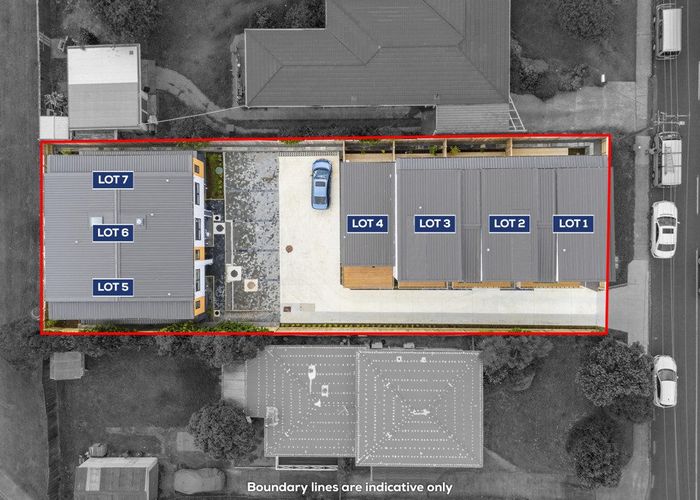  at 2,4/30 Woodford Avenue, Henderson, Waitakere City, Auckland