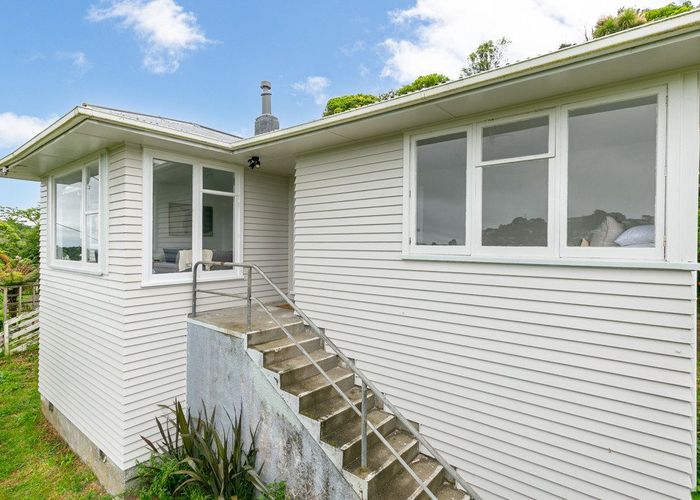  at 106 Ruskin Road, Newlands, Wellington, Wellington