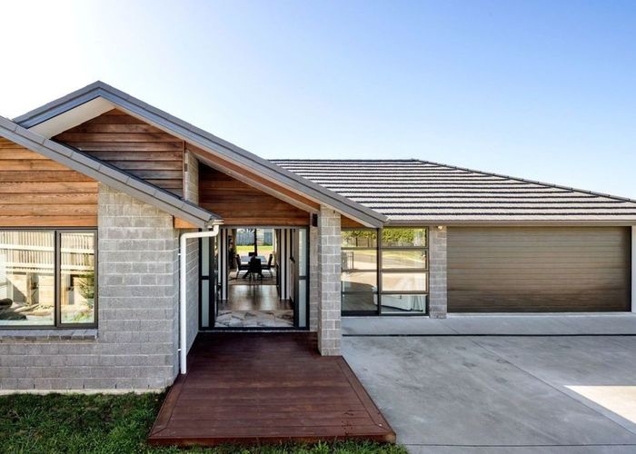  at 4 Paiaka Place, Rototuna North, Hamilton