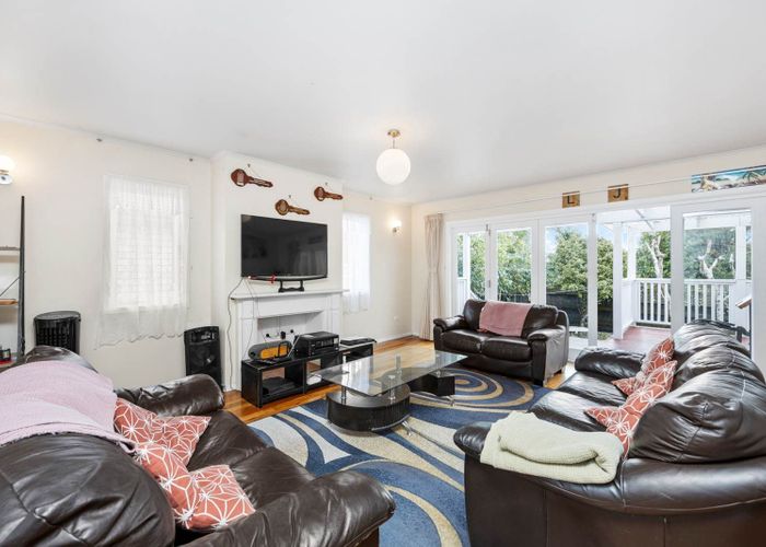  at 416 West Coast Road, Glen Eden, Waitakere City, Auckland