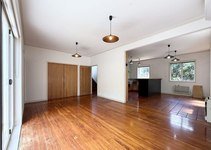  at 68 Te Kawa Road, Greenlane, Auckland City, Auckland