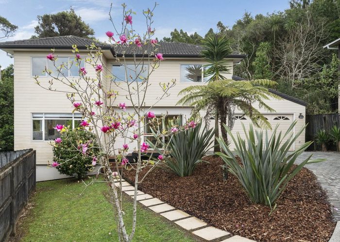  at 1/122 Manuka Road, Bayview, Auckland