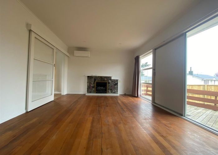  at 163 Edgewater Drive, Pakuranga, Auckland