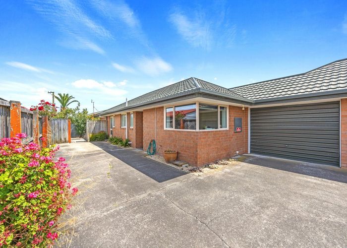  at 2/29 Loughton Street, Burwood, Christchurch City, Canterbury