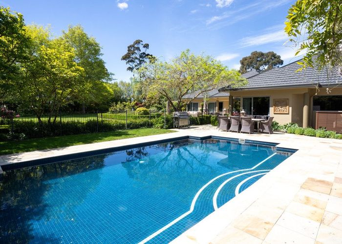  at 236 Cashmere Road, Hoon Hay, Christchurch