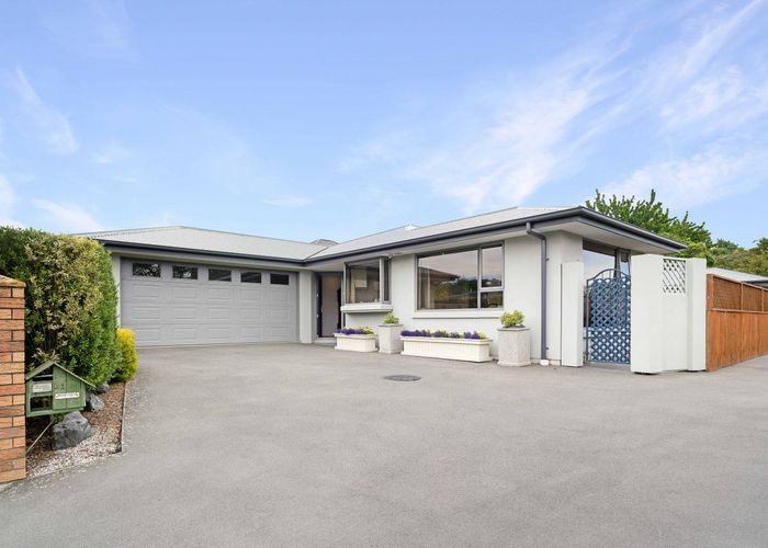  at 1/61 Colombo Street, Cashmere, Christchurch