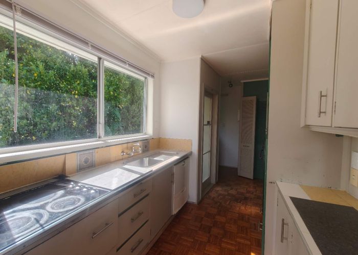  at 37 Seon Place, Birkdale, North Shore City, Auckland