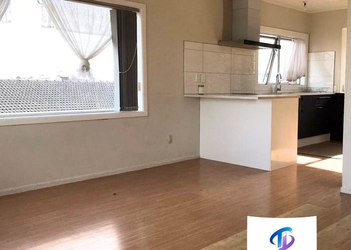  at 2/1 Browns Road, Manurewa, Manukau City, Auckland