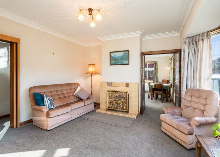  at 26 College Street, Caversham, Dunedin